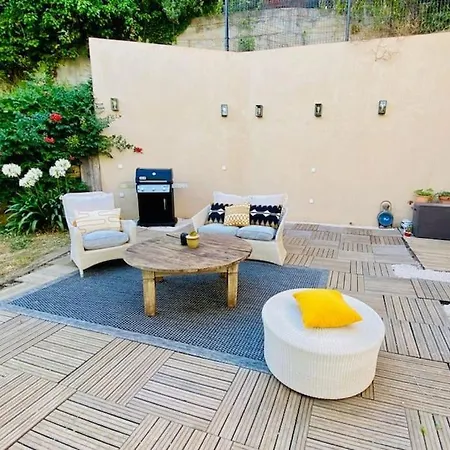 Villa Le Caroubier *